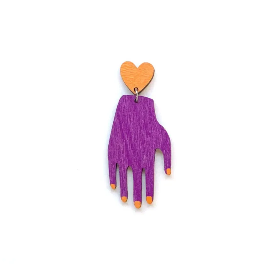 Hand Heart Nappikorvakorut