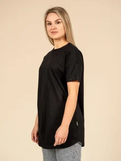 Riva Noki T-Paita, Pitka